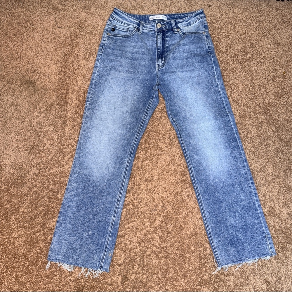 KanCan Light Blue Straight-Leg Jeans with Frayed Hem Size 28